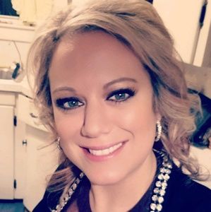 Meet your Posher, Becky